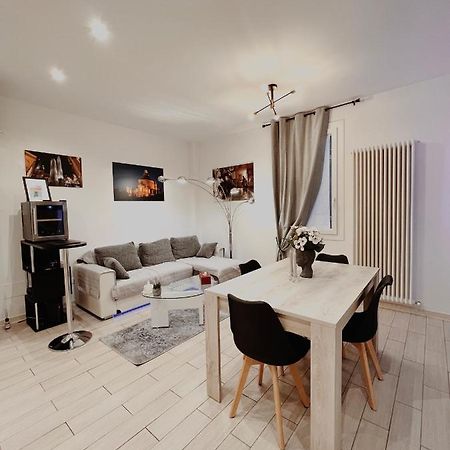 Futura Suite Apartment Bolonia Zewnętrze zdjęcie